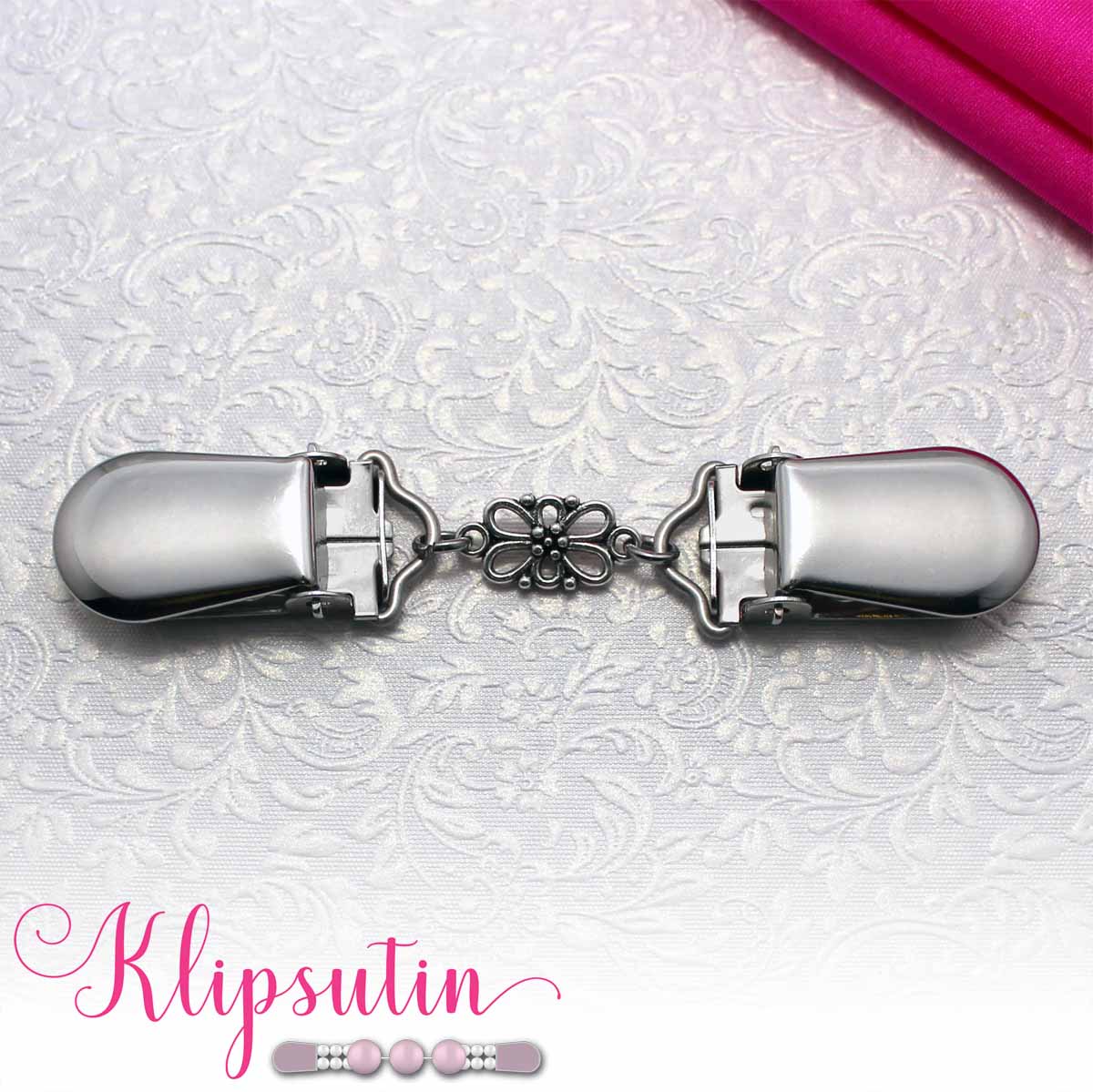 Klipsutin Lilli, hopea