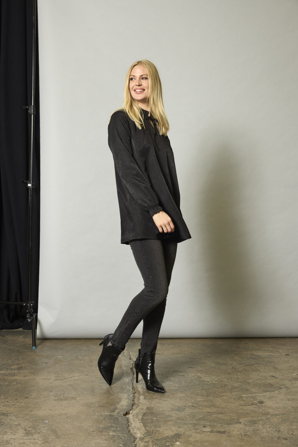 Ze-Ze Dixie kimalle jeggings, harmaa - Image 2