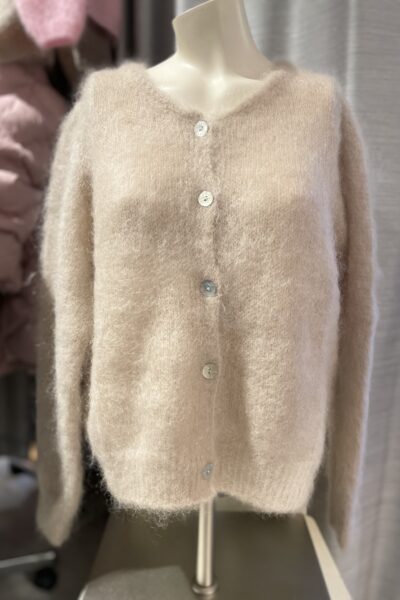 Mohair neuletakki napeilla, vaalea beige