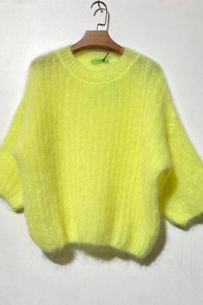 Mohairneule joustinneulosta, keltainen