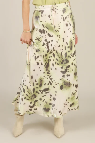 Yest Isha hame, monivärinen