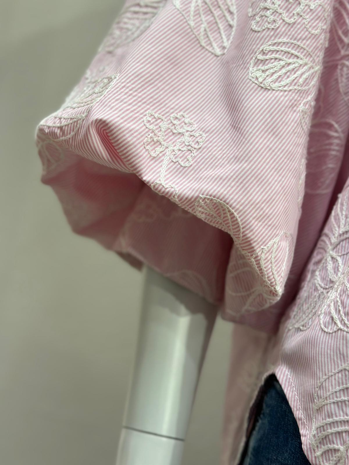 Pusero puhvihihalla, vaaleanpunainen - Image 3