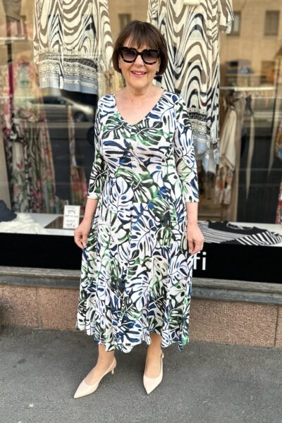 Ranskalainen mekko 3/4 hihalla, monivärinen