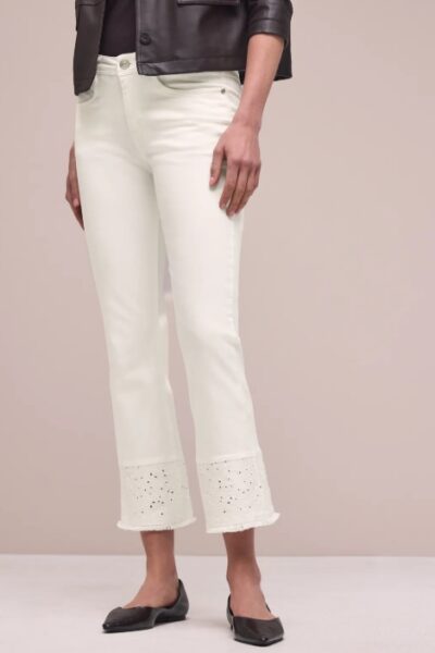 Street One Amber lyhyet farkut brodeerauksin, valkoinen