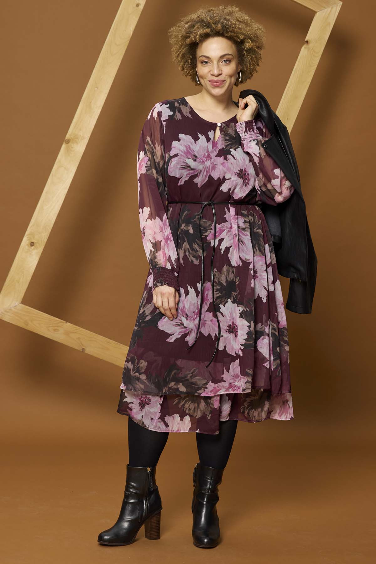 Zhenzi Maria mekko, viininpunainen/kukka - Image 2